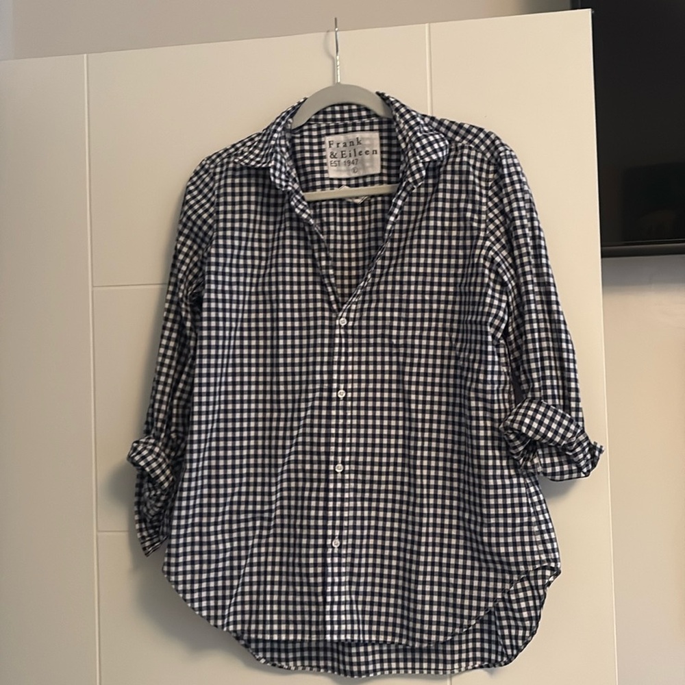 FRANK & EILEEN Gingham Frank Button Down Top
